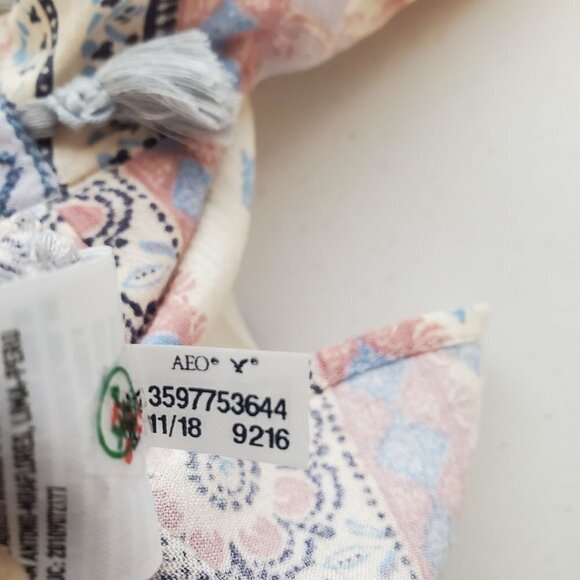 AMERICAN Eagle XS Boho Flowy Top 3/4 Dolman Sleeve Peasant Tassels Embroidered - Picture 7 of 7